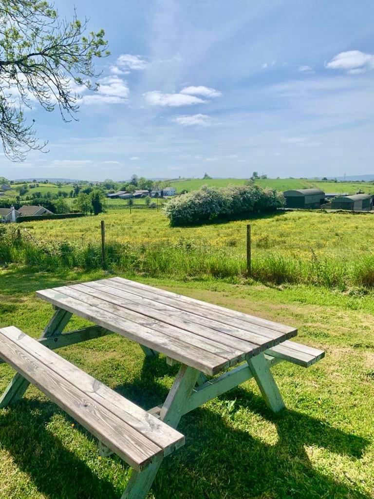 Quiet Farm Cottage Enniskillen Fermanagh Extérieur photo